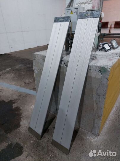 Инфракрасный обогреватель потолочный Ballu