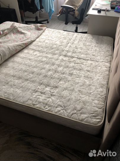 Матрас 160х200 бу