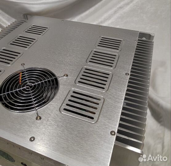 Усилитель интегральный гибридный Electrotone 200Вт