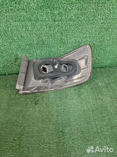 Стоп сигнал toyota premio ST210 1999 контрактная