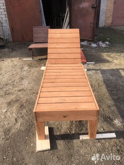 Шезлонг лежак деревянный