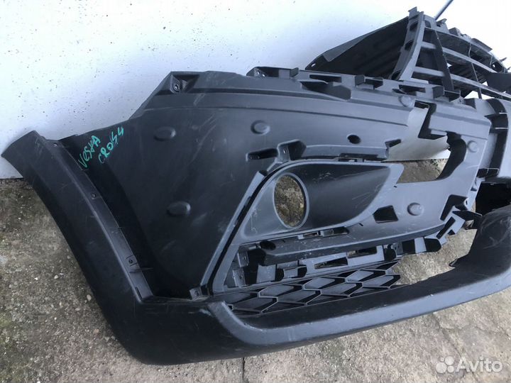 Лада Веста кросс бампер передний