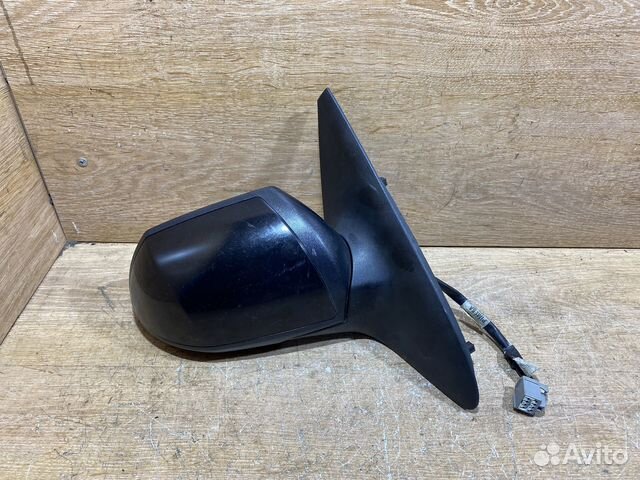 Зеркало правое Ford Mondeo 3 Арт. 7721167