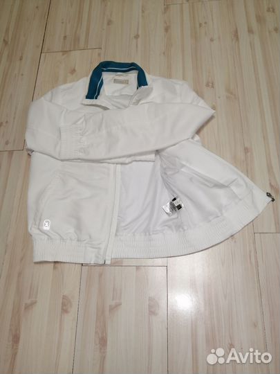 Спортивный костюм женский