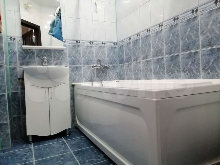 2-к. квартира, 60 м², 8/9 эт.