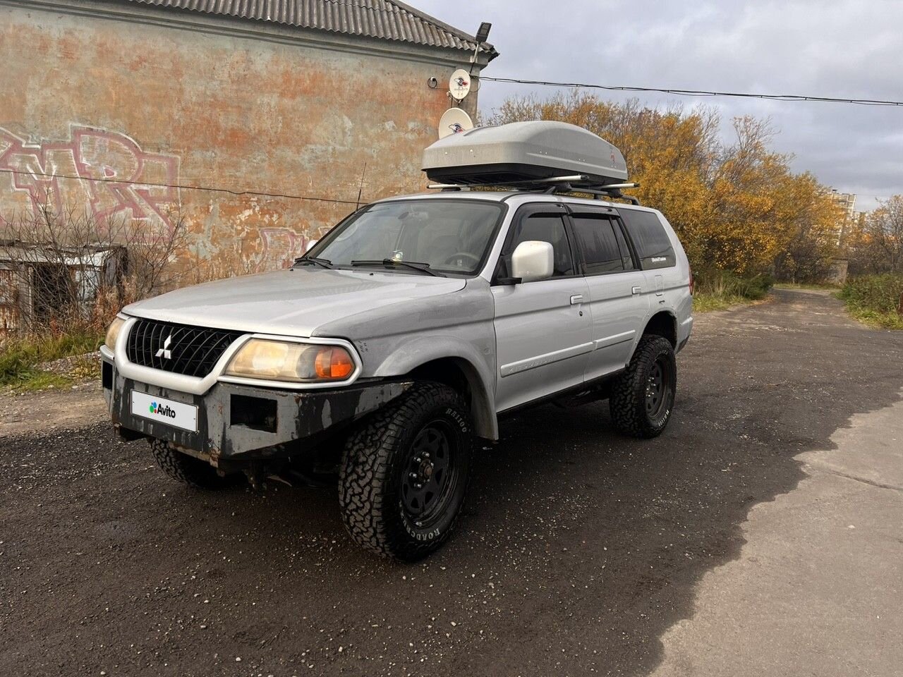 Mitsubishi Montero Sport: фото владельца