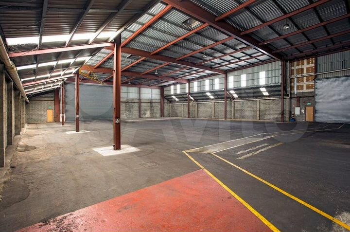 Продам складское помещение, 1800 м²