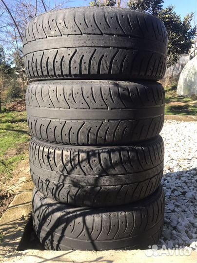 Tigar High Performance 235/70 R16