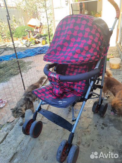 Прогулочная коляска