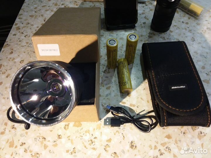 Мощнейший фонарь convoy 3/21A SBT90.2