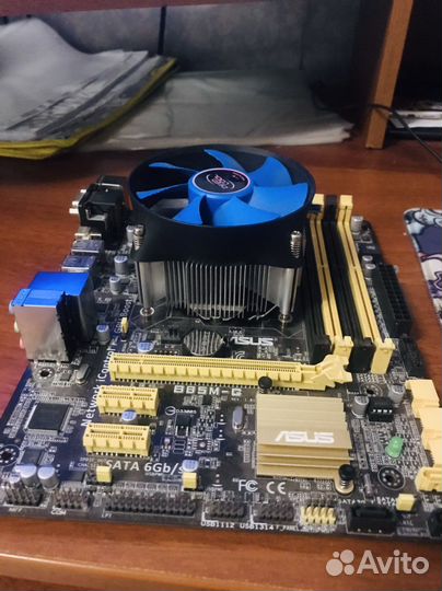 Материнская плата