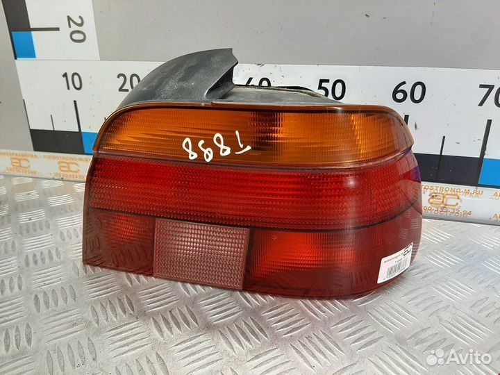 Фонарь задний для BMW 5-Series (E39) 63218363558