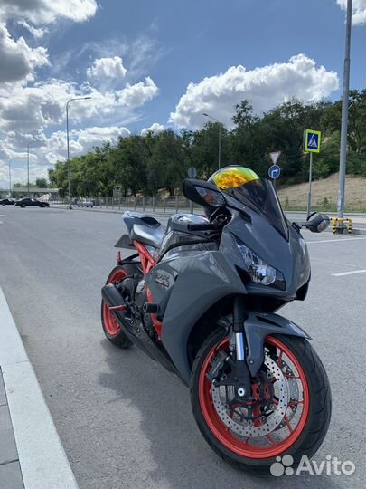 Honda CBR 1000 RR/RA