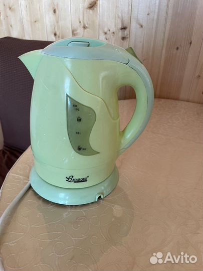 Чайник электрический бу