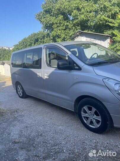 Hyundai Grand Starex 2.5 AT, 2009, 392 000 км