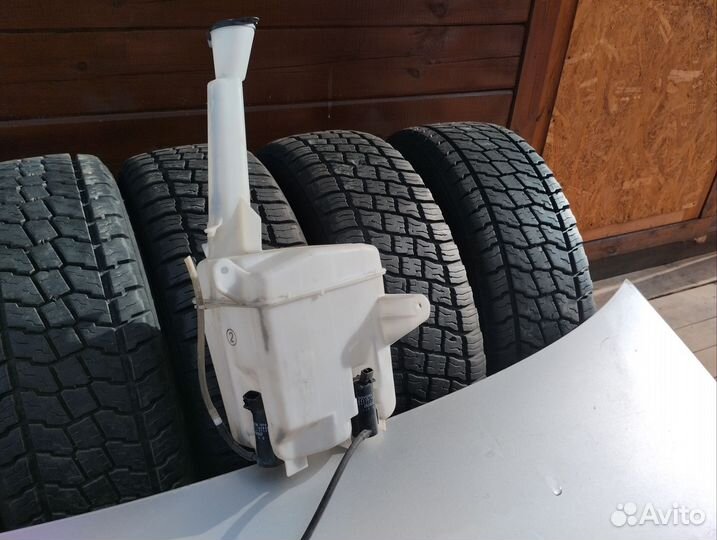 Стеклоомыватель