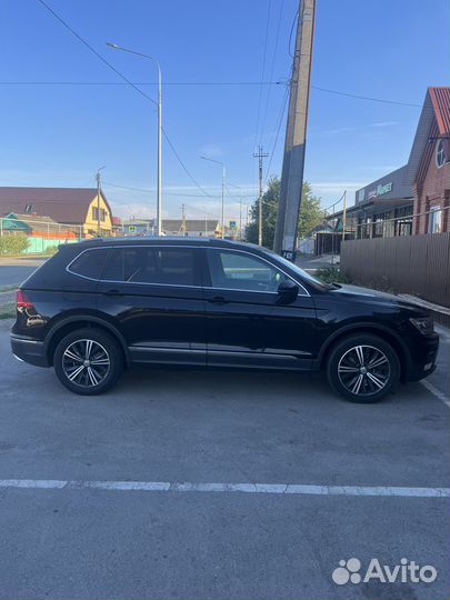 Volkswagen Tiguan 2.0 AT, 2017, 85 200 км
