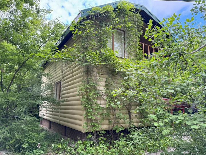 Коттедж 100 м² на участке 2 сот.