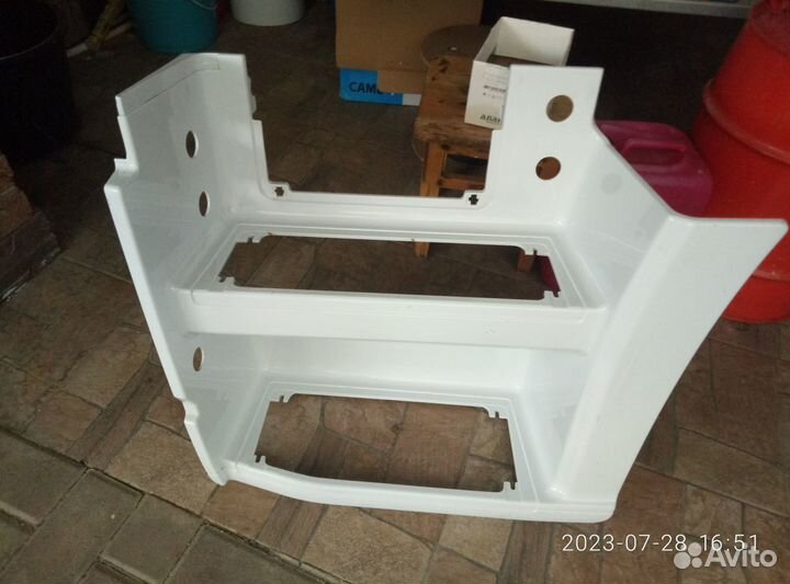 Подножка водителя Mers Actros1/2/3,Axor1/2 и др