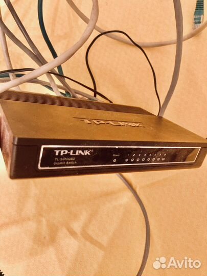 Коммутатор TP-link TL-SG1008D