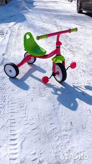 Трехколесный велосипед