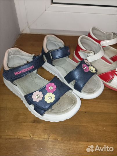 Сандали, сабо, босоножки для девочки 27-28
