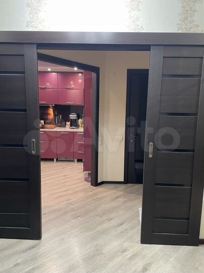 3-к. квартира, 83 м², 1/5 эт.