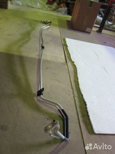 Трубка кондиционера Hyundai H-1 2 ориг