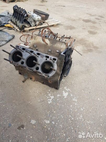 Запчасти для двигателя маз 236,238 двигатель