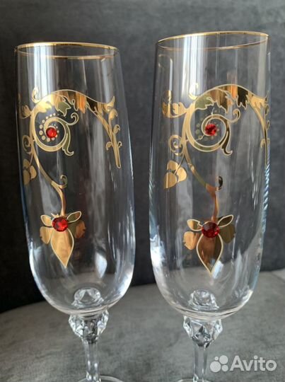 Бокалы для шампанского