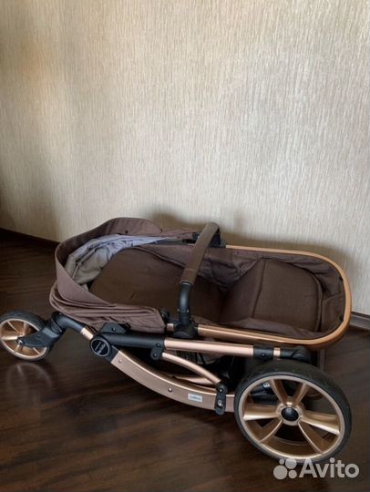 Коляска трансформер 2в1 с автолюлькой