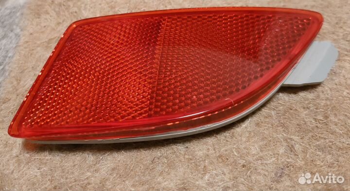 Отражатель заднего бампера mazda 3 BL