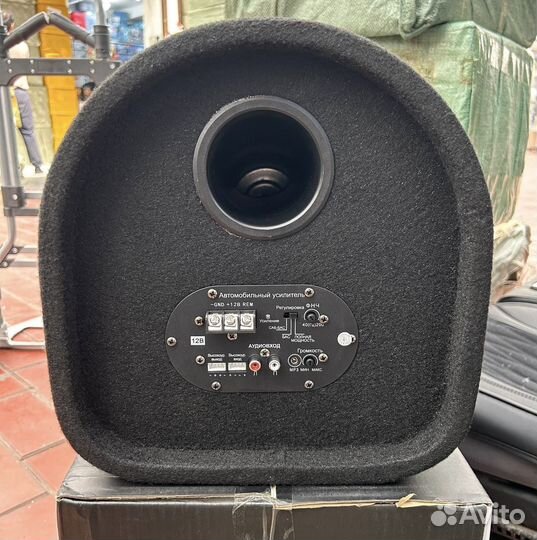 Активный сабвуфер Carlive SB 0110