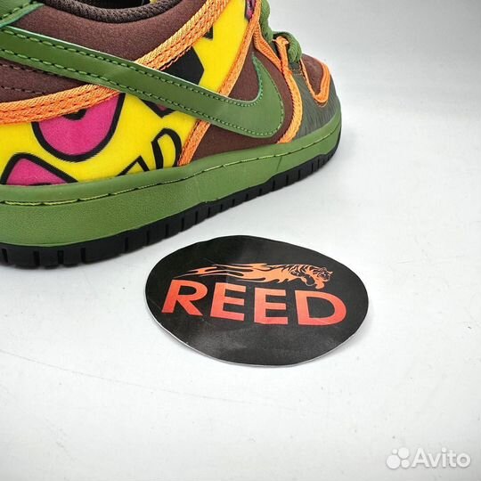 Nike SB Dunk Low 'De La Soul'