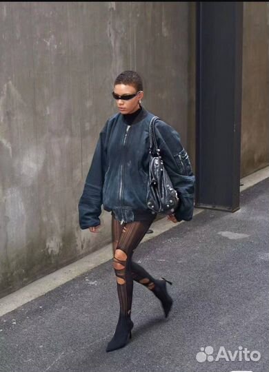 Бомбер balenciaga unisex