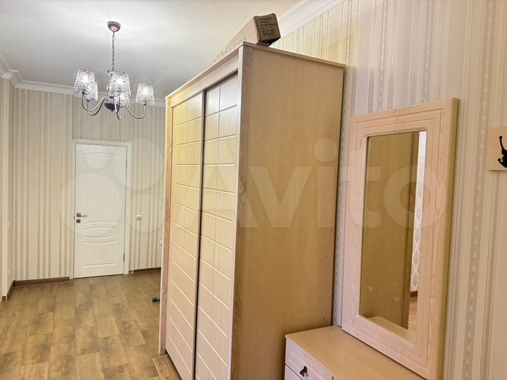 2-к. квартира, 57 м², 6/9 эт.
