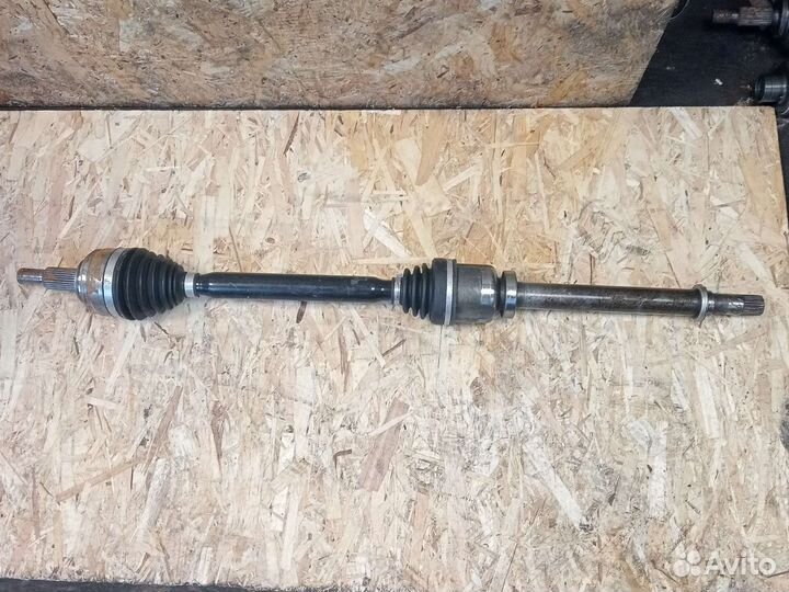 Привод передний правый Renault fluence