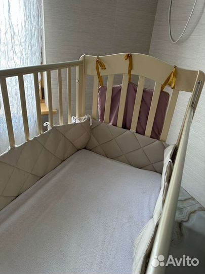 Детская кроватка