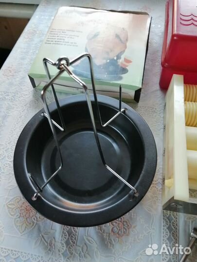 Кухонная утварь.Мельница д/чеснока.Дуршлаг