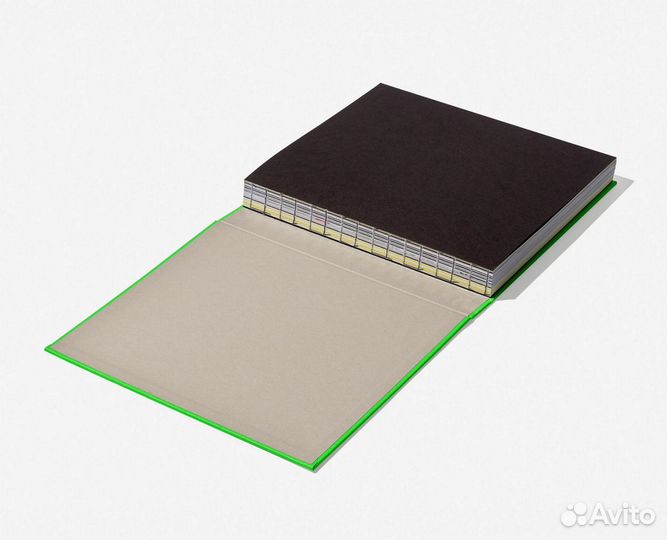 Артбук «Nike»