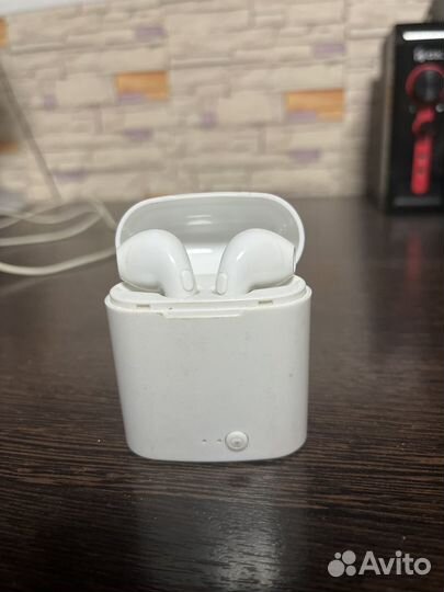 Беспроводные наушники