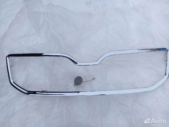 Хром окантовка решетки радиатора Skoda Octavia A7