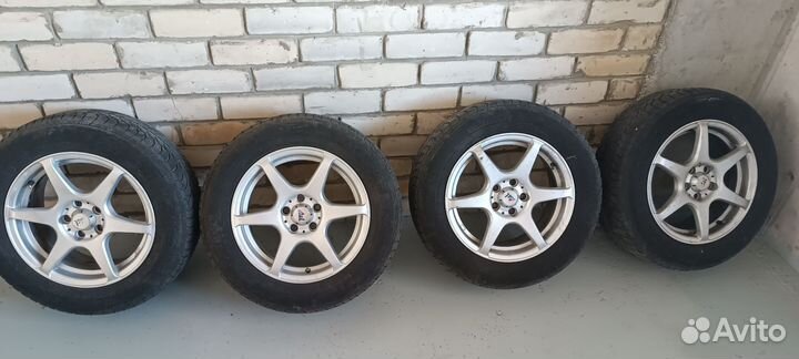 Литые диски weds R15 с хорошей резиной