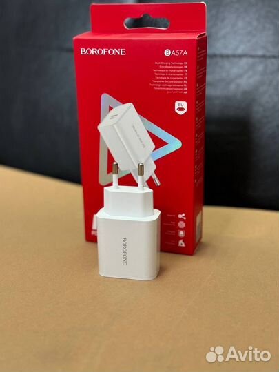 Зарядный блок для телефона Borofone 20w