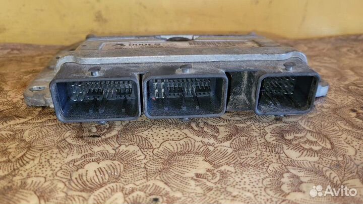 Блок управления двигателем Renault Megane 2 1.6