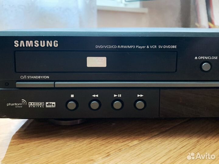 Видеомагнитфон Samsung (DVD/VCD/CD-R/RW/MP3)