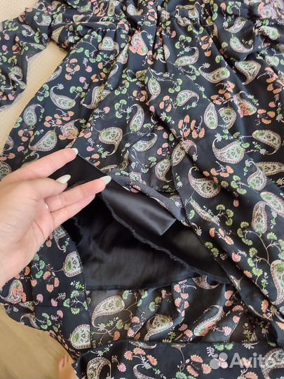 Платье чёрное с узором