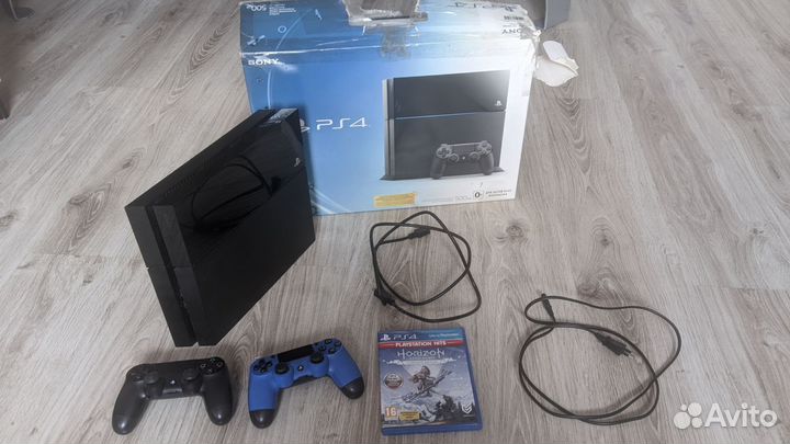 Playstation 4 fat ps4 2 геймпада
