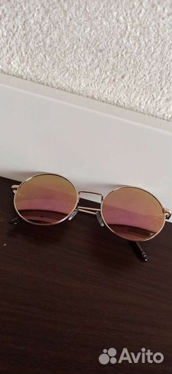 Солнцезащитные очки женские