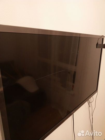 Телевизор SMART tv 43 бу